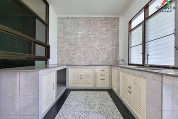 5 Bedroom Townhouse for sale in Chomfah warangkul Klong 2, Prachathipat, Pathum Thani