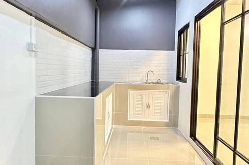 3 Bedroom Townhouse for sale in Baan Pruksa 45 Bangyai, Bang Mae Nang, Nonthaburi