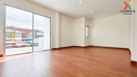 4 Bedroom Townhouse for sale in Siwarat 9 Bangbuathong-Sainoi, Thawi Watthana, Nonthaburi