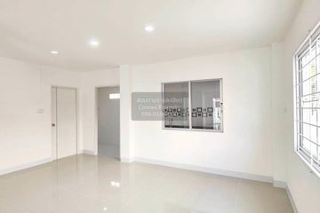 4 Bedroom Townhouse for sale in Siwarat 9 Bangbuathong-Sainoi, Thawi Watthana, Nonthaburi