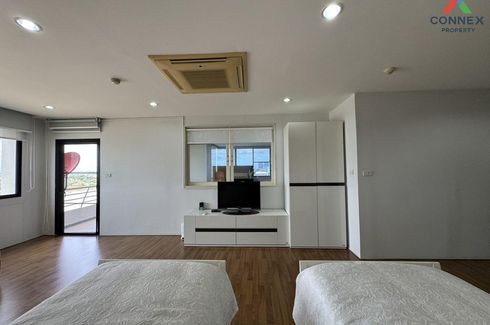 3 Bedroom Condo for rent in Riverine Place, Suan Yai, Nonthaburi