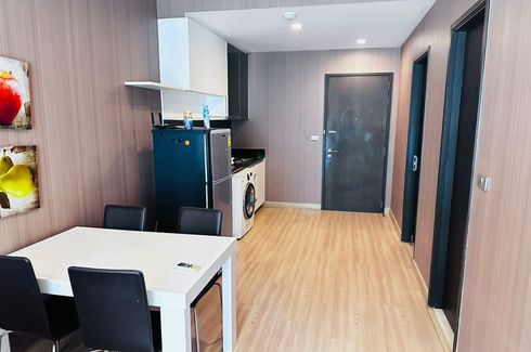 2 Bedroom Condo for sale in Sky Walk Condominium, Phra Khanong Nuea, Bangkok near BTS Phra Khanong