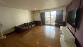 3 Bedroom Condo for rent in Regent on the Park 2, Khlong Tan Nuea, Bangkok near BTS Ekkamai