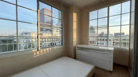 2 Bedroom Condo for rent in The Prague Condominium, Khlong Mahanak, Bangkok near MRT Lan Luang