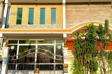 2 Bedroom Townhouse for sale in Paradise Villa, Wat Tha Phra, Bangkok near MRT Tha Phra