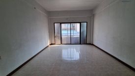 2 Bedroom Commercial for sale in Khlong Nueng, Pathum Thani