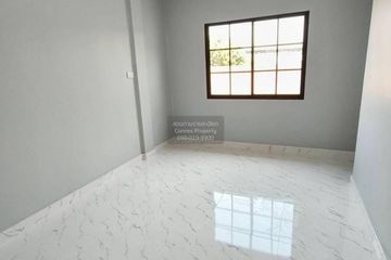 2 Bedroom Townhouse for sale in Khok Faet, Bangkok
