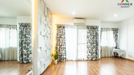 3 Bedroom Townhouse for sale in Nong Khang Phlu, Bangkok near MRT Phutthamonthon Sai 4