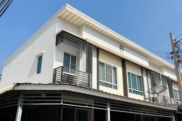 3 Bedroom Townhouse for sale in Pleno Pinklao - Wongwan, Maha Sawat, Nonthaburi