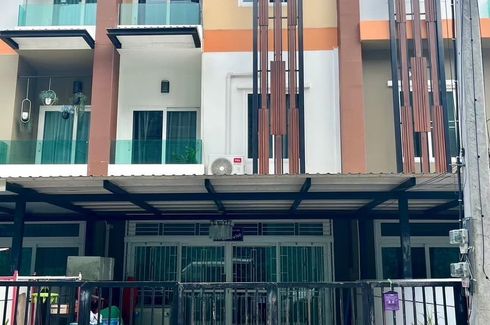 4 Bedroom Townhouse for rent in Chang Phueak, Chiang Mai