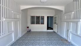 2 Bedroom Townhouse for sale in Phongsirichai 4 Phetkasem 81, Nong Khang Phlu, Bangkok near MRT Phutthamonthon Sai 4