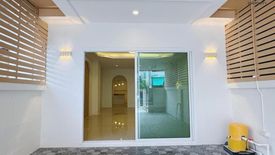2 Bedroom Townhouse for sale in Bang Bon, Bangkok