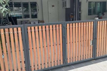 3 Bedroom Townhouse for sale in Min Buri, Bangkok