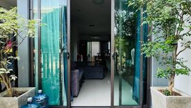 3 Bedroom Townhouse for sale in Lak Song, Bangkok