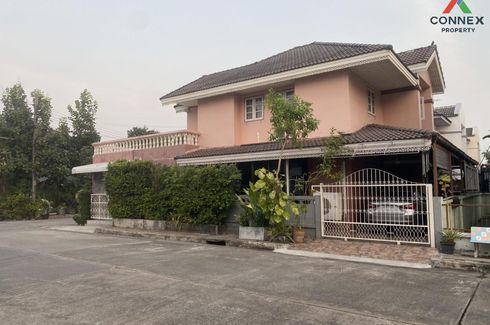 3 Bedroom House for sale in Sam Wa Tawan Tok, Bangkok