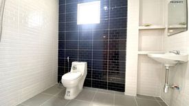 3 Bedroom Townhouse for sale in Lert Ubon Lam Luk Ka Khlong 5, Bueng Kham Phroi, Pathum Thani near BTS Eastern Outer Ring