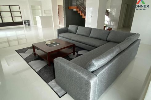 4 Bedroom Condo for rent in Royal Residence Park, Lumpini, Bangkok near BTS Ratchadamri