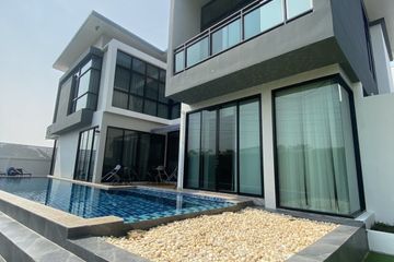 6 Bedroom House for rent in Sinthana Village, San Phranet, Chiang Mai