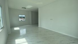 4 Bedroom House for sale in Nong Chom, Chiang Mai