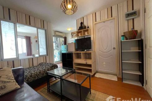 1 Bedroom Condo for rent in Lumpini Condo Town Bodindecha - Ramkhamhaeng, Phlapphla, Bangkok near MRT Ramkhamhaeng