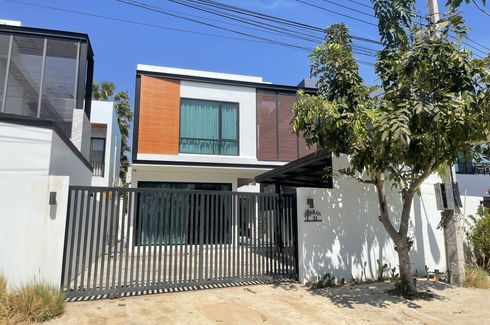 4 Bedroom Villa for rent in Cha am, Phetchaburi