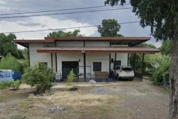4 Bedroom House for sale in Khao Laem, Lopburi