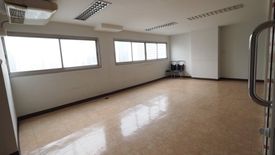 Office for rent in ITF Silom Palace, Suriyawong, Bangkok near BTS Chong Nonsi