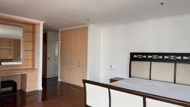 3 Bedroom Condo for rent in Kallista Mansion, Khlong Toei Nuea, Bangkok near BTS Nana