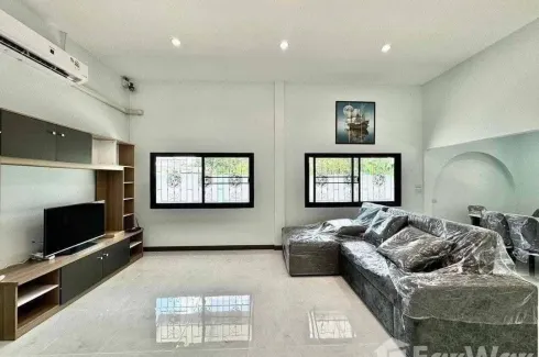 3 Bedroom House for rent in Nong Chom, Chiang Mai