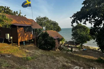 4 Bedroom Hotel / Resort for sale in Ang Thong, Surat Thani