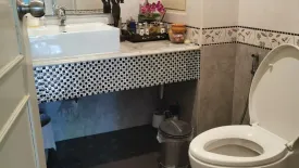 4 Bedroom House for sale in Parkway Home, Saphan Sung, Bangkok