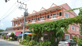 3 Bedroom Townhouse for sale in San Klang, Chiang Mai