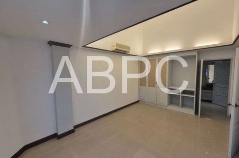 8 Bedroom Townhouse for sale in Nong Prue, Chonburi