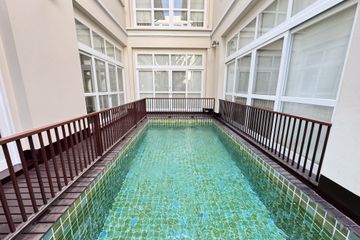 6 Bedroom House for rent in Phra Khanong, Bangkok near BTS Phra Khanong