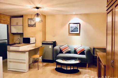 Condo for rent in 39 Suites, Khlong Tan Nuea, Bangkok near BTS Phrom Phong