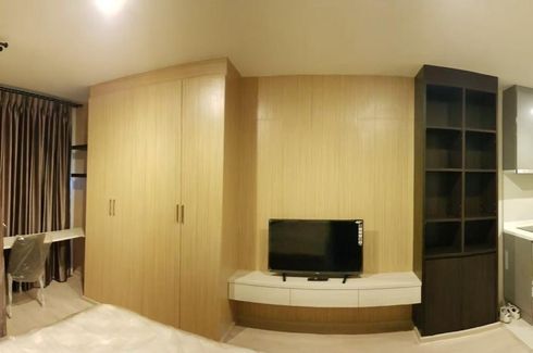 1 Bedroom Condo for sale in Rhythm Rangnam, Thanon Phaya Thai, Bangkok near BTS Victory Monument