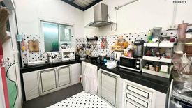 3 Bedroom Townhouse for sale in Khlong Sam, Pathum Thani