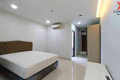 1 Bedroom Condo for sale in Quad Sathon, Thung Wat Don, Bangkok near BTS Chong Nonsi