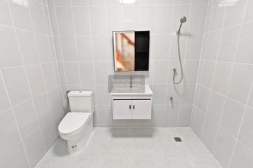 4 Bedroom Townhouse for sale in Om Noi, Samut Sakhon