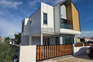 3 Bedroom House for sale in Khlong Sip Song, Bangkok
