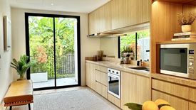 4 Bedroom Townhouse for sale in Phra Khanong Nuea, Bangkok