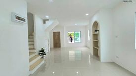 3 Bedroom Townhouse for sale in Si Racha, Chonburi