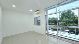 3 Bedroom Townhouse for sale in Si Racha, Chonburi