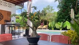 2 Bedroom Villa for sale in Rawai, Phuket