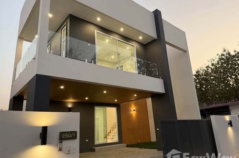 4 Bedroom House for sale in Don Kaeo, Chiang Mai