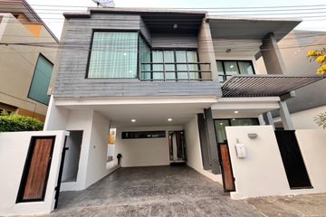 3 Bedroom Villa for rent in Chicmo Place 48, Pa Tan, Chiang Mai