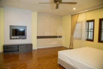 2 Bedroom Condo for rent in S.S. Surindra Mansion, Khlong Tan Nuea, Bangkok near BTS Phrom Phong