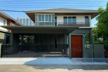 3 Bedroom House for sale in Nara Botanic Srinakarin, Bang Na, Bangkok near MRT Si Iam