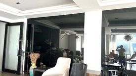 1 Bedroom Commercial for rent in Khlong Tan Nuea, Bangkok near BTS Phrom Phong