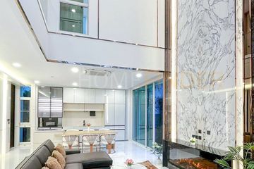 4 Bedroom House for rent in 